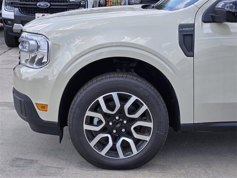 Used 2024 Ford Maverick Lariat w/ 4K Tow Package image 8