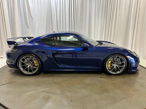 Certified 2022 Porsche 718 Cayman GT4 RWD image 31