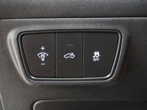 Used 2022 Hyundai Santa Cruz SEL Premium image 26