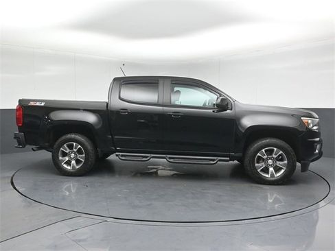 Used 2017 Chevrolet Colorado Z71 image 8