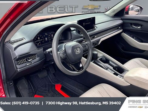 Used 2023 Honda Accord EX image 12