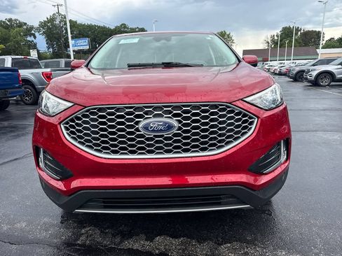 Used 2024 Ford Edge SEL w/ Convenience Package AWD/4WD image 3