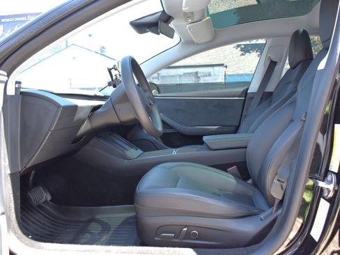 Used 2024 Tesla Model 3 Long Range AWD/4WD image 10