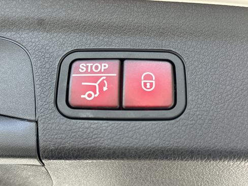 Used 2022 Mercedes-Benz GLE 350 image 15