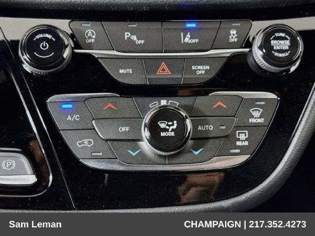 New 2027 Chrysler Pacifica Select FWD image 15