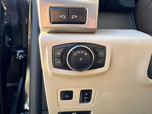 Used 2018 Ford F350 Limited image 25