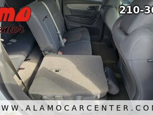Used 2017 Chevrolet Traverse LS FWD image 20