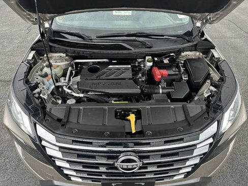 Certified 2024 Nissan Rogue SL w/ SL Premium Package image 37