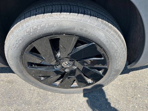 Used 2026 Volkswagen Atlas SE AWD/4WD image 33