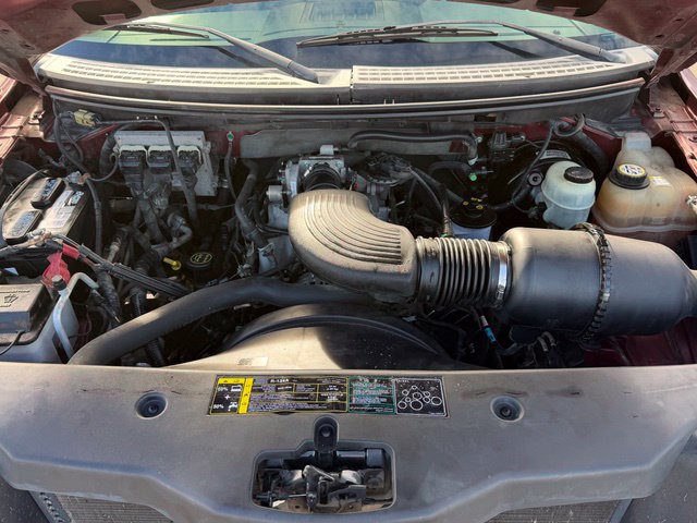 Used 2004 Ford F150 XLT AWD/4WD image 29