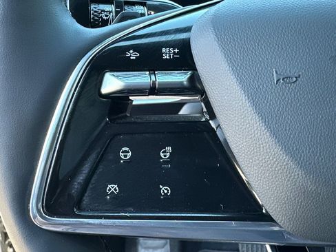 Certified 2023 Cadillac Lyriq 2WD image 26