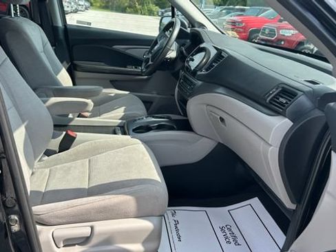 Used 2021 Honda Pilot EX image 48