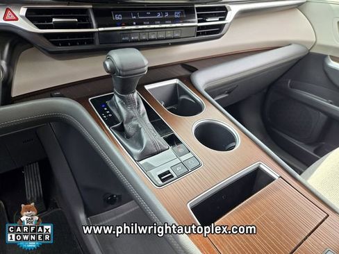 Used 2022 Toyota Sienna LE image 22