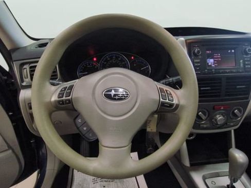 Used 2013 Subaru Forester 2.5X Premium w/ All-Weather Plus Pkg AWD/4WD image 16