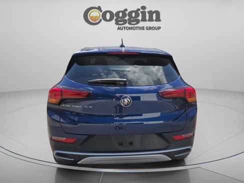 Used 2023 Buick Encore GX Preferred w/ Cold Weather Comfort Package FWD image 4
