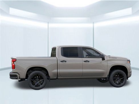 New 2026 Chevrolet Silverado 1500 Custom w/ LPO, Dark Essentials Package image 7