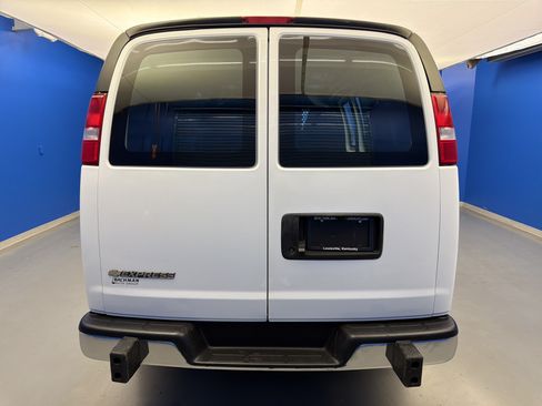 Used 2024 Chevrolet Express 2500 w/ Driver Convenience Package RWD image 6