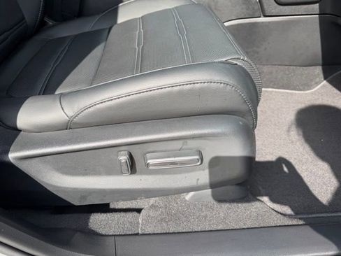 Used 2020 Honda CR-V EX-L image 30