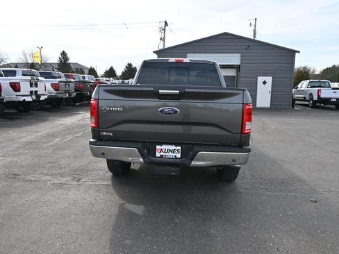 Used 2015 Ford F150 XLT w/ Equipment Group 302A Luxury image 8