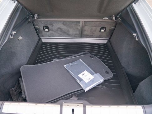 New 2026 Porsche Panamera image 27