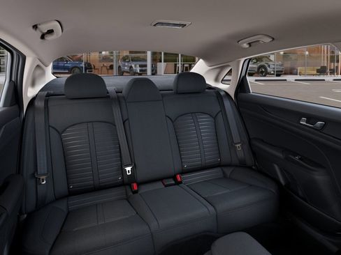 New 2025 Kia K5 LXS image 16