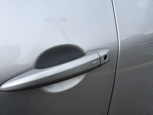 Certified 2024 Nissan Rogue SV AWD/4WD image 35