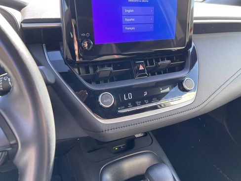 Certified 2024 Toyota Corolla SE w/ SE Package FWD image 21
