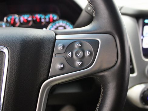 Used 2017 GMC Yukon SLT w/ HD Trailering Package image 41