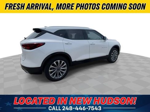 Used 2024 Chevrolet Blazer Premier w/ Driver Confidence II Package AWD/4WD image 2