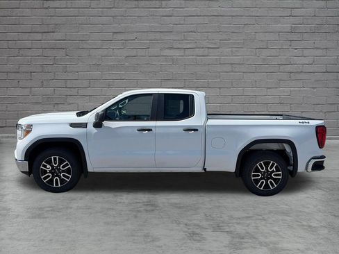 Used 2021 GMC Sierra 1500 4x4 Double Cab w/ Convenience Package image 3