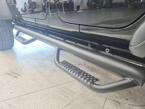 Used 2021 Jeep Wrangler Unlimited Rubicon image 42