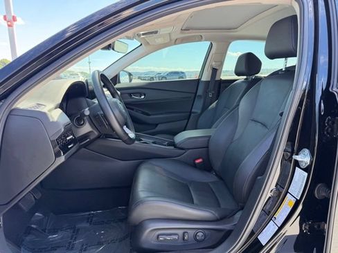 Used 2024 Honda Accord Touring image 14