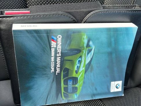 Used 2022 BMW M4 xDrive Competition w/ Parking Assistance Package AWD/4WD image 18