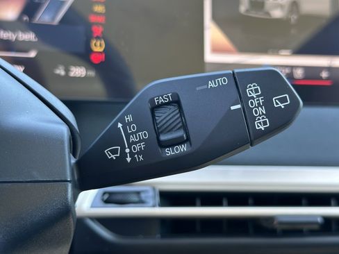 New 2026 BMW iX xDrive45 image 34