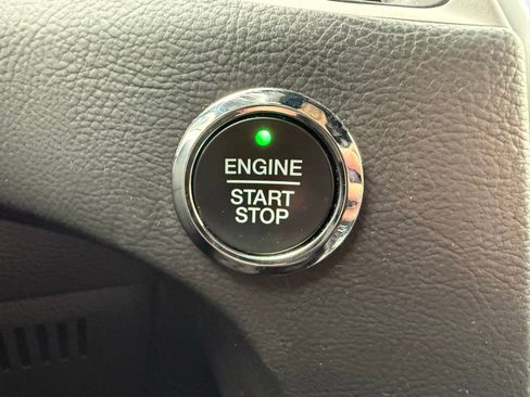 Used 2024 Ford Edge ST-Line image 26