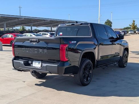 Used 2023 Toyota Tundra SR5 AWD/4WD image 5