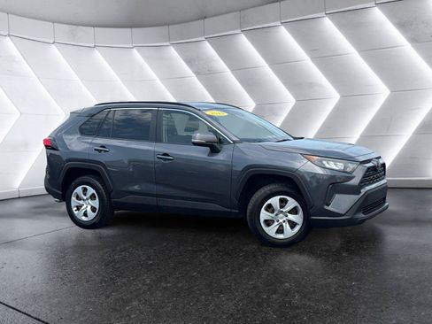 Used 2019 Toyota RAV4 LE w/ All Weather Liner Package AWD/4WD image 1