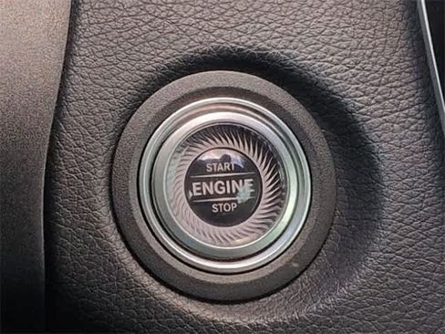 Used 2020 Mercedes-Benz C 300 Cabriolet image 33