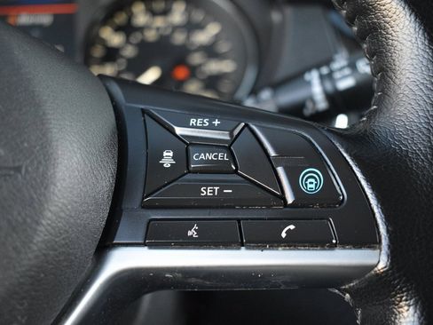 Used 2021 Nissan Rogue Sport SV w/ Technology Package image 23