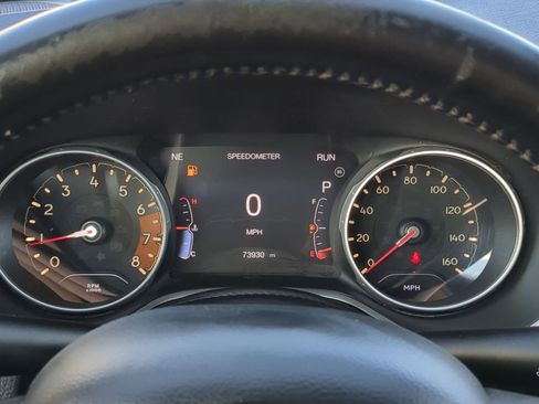 Used 2020 Jeep Compass Limited image 32