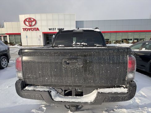 Used 2021 Toyota Tacoma TRD Pro image 5