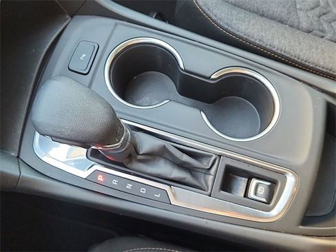 Used 2022 Chevrolet Equinox LT image 16