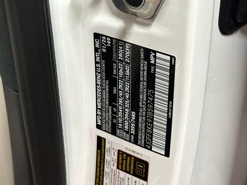 New 2026 Mercedes-Benz GLS 63 AMG 4MATIC image 18