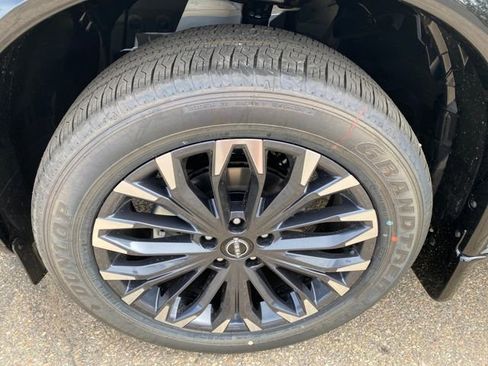 New 2026 Nissan Rogue Platinum image 27