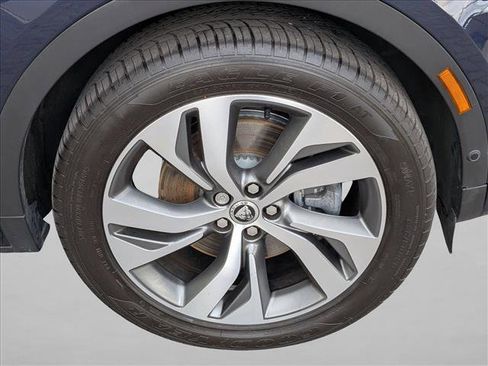 Certified 2024 Jaguar E-PACE R-Dynamic SE AWD/4WD image 24