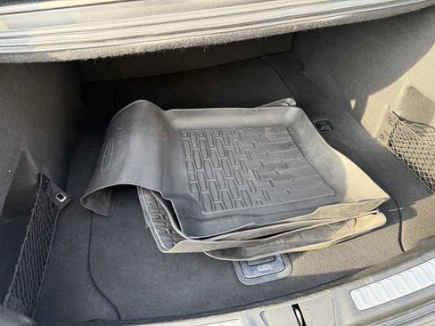 Used 2017 Lincoln Continental Reserve image 16