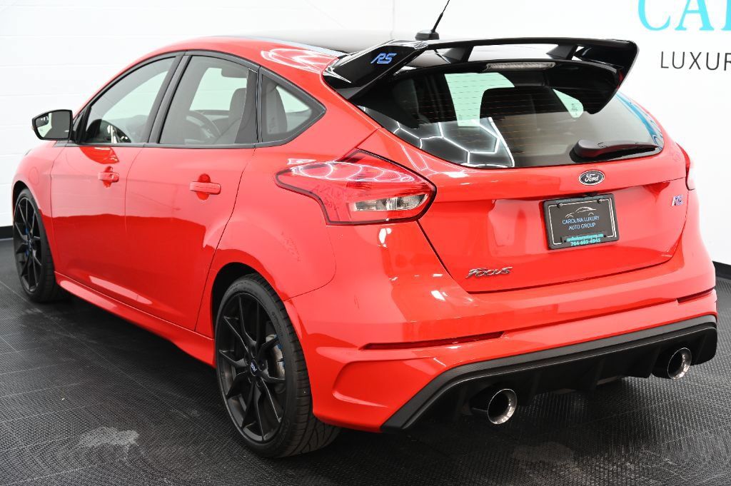Used 2018 Ford Focus RS AWD/4WD image 5