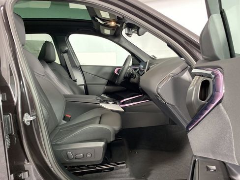 Used 2025 BMW X3 xDrive30i w/ M Sport Package image 27