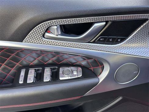 Used 2023 Genesis G70 3.3T w/ Sport Prestige Package image 13