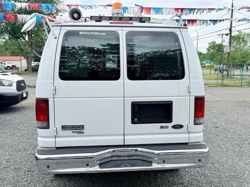 Used 2013 Ford E-350 and Econoline 350 Super Duty w/ Commercial Cargo Van Pkg RWD image 7